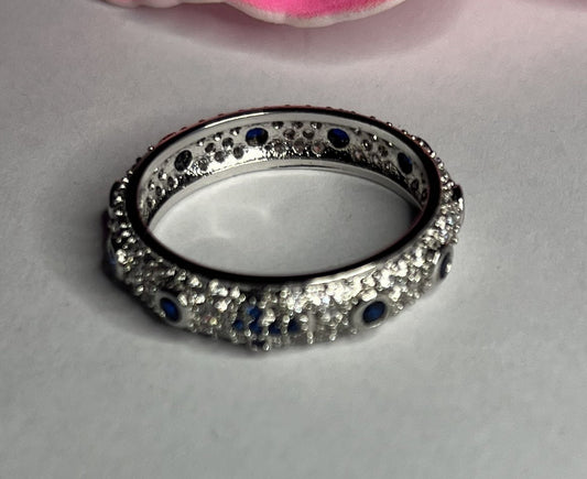 Anello Eternity in Acciaio a Cristalli Bianchi e Blu