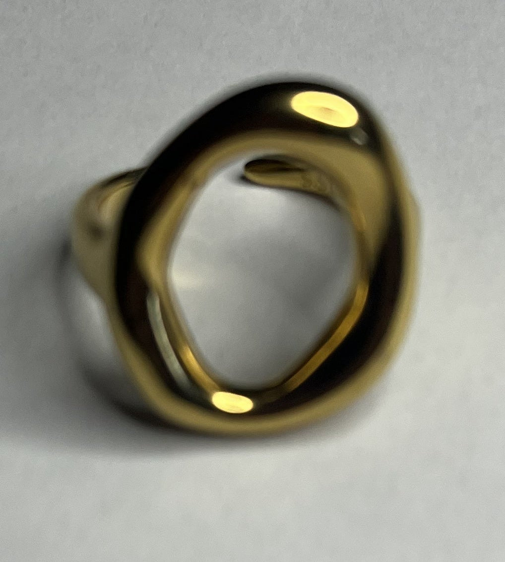 Anello Orbital placcato oro in acciaio  di alta qualità - Design moderno minimalista