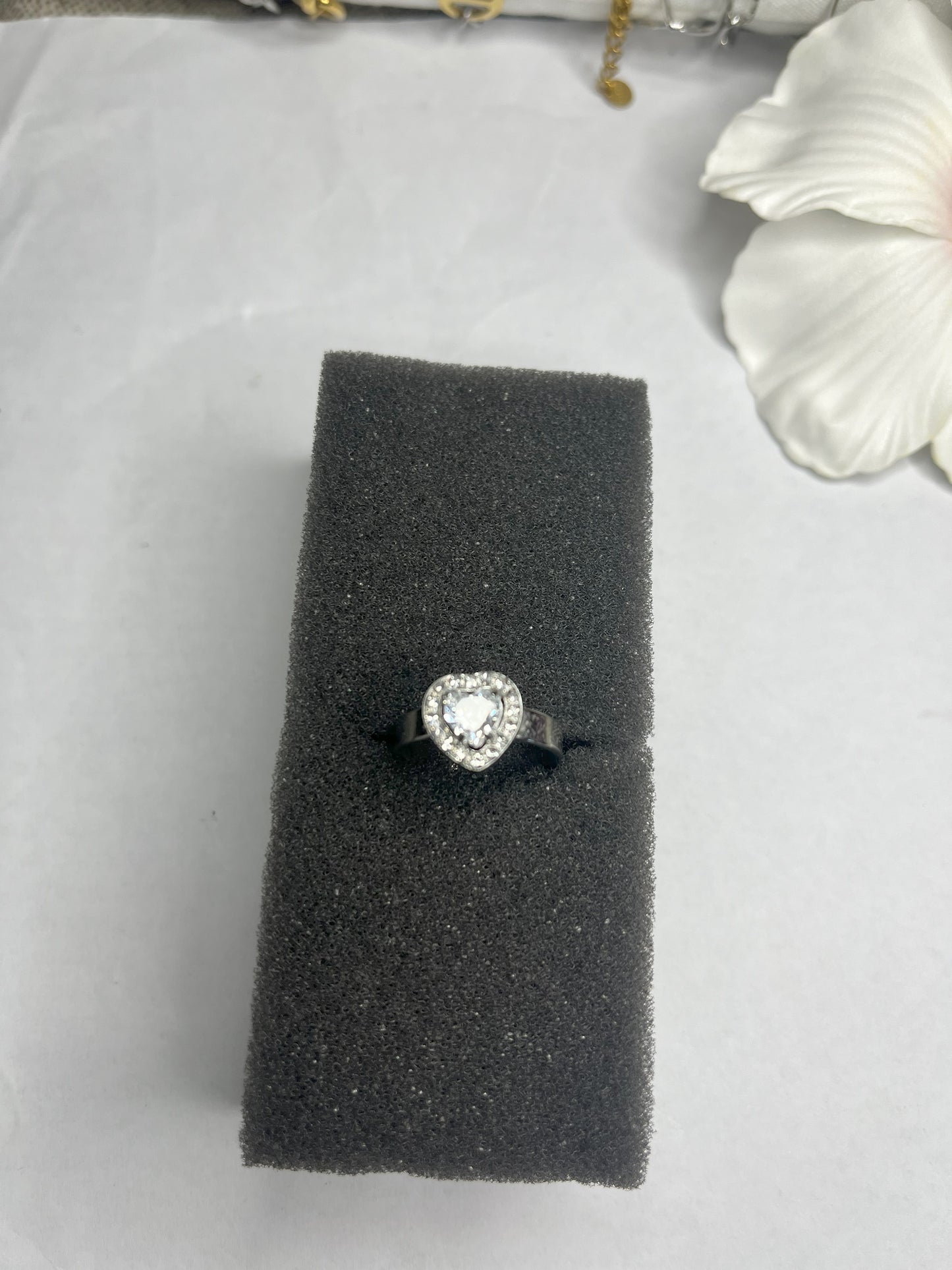 Anello solitario pietra sfaccettata mod Kate Placcato Argento pietra Trasparente