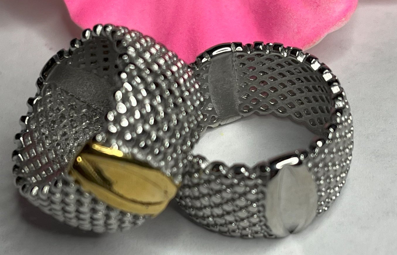 Anello Urban Mesh - Texture Metallica Placcato Argento e Oro