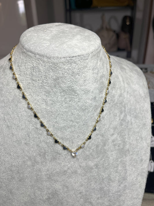 Collana-Cuori-Punto-Luce-1.jpg