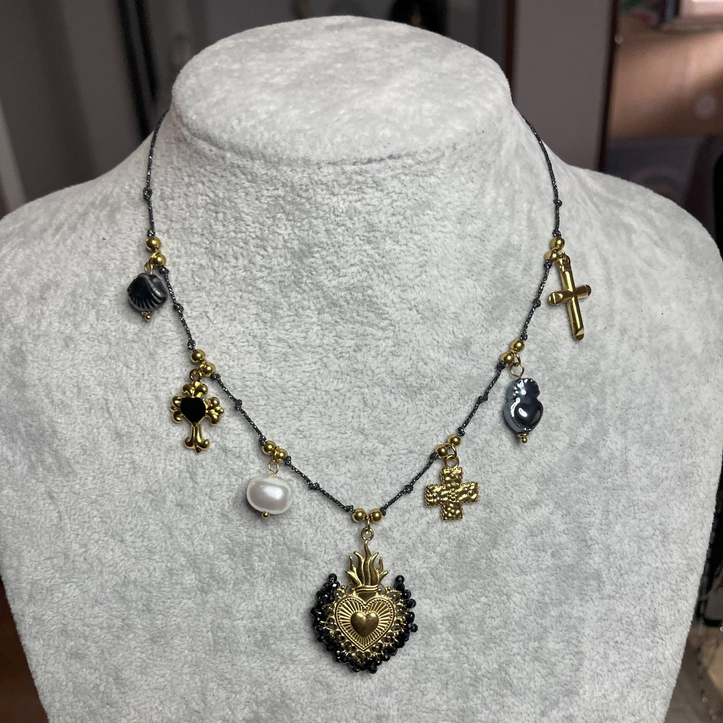 Collana-Santo-Graal-Cuore-Sacro-1.jpg