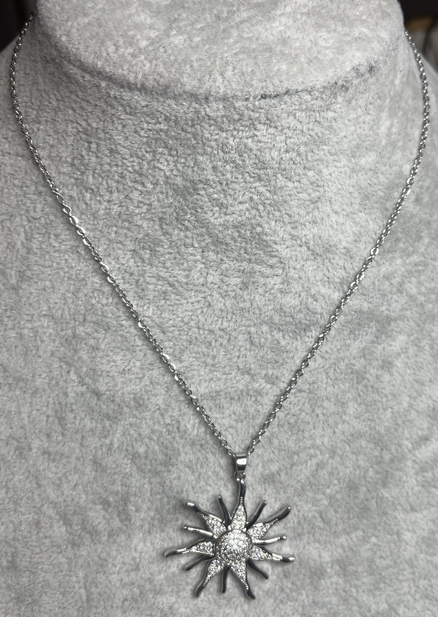 Collana Sole Splendente Acciaio Ottone Cristalli - Placcata Oro Argento