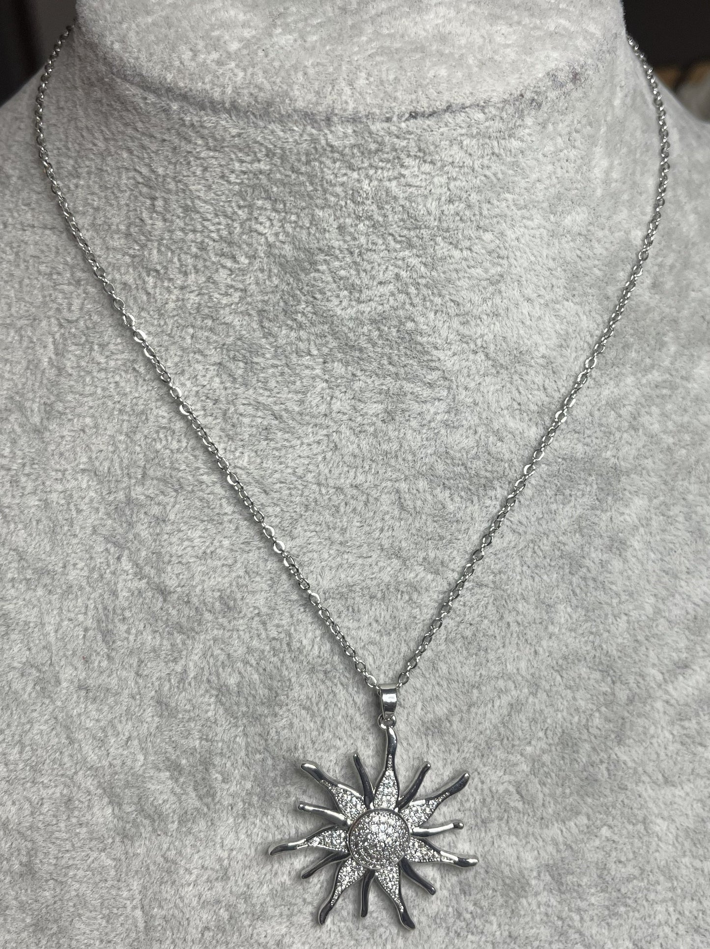 Collana Sole Splendente Acciaio Ottone Cristalli - Placcata Oro Argento