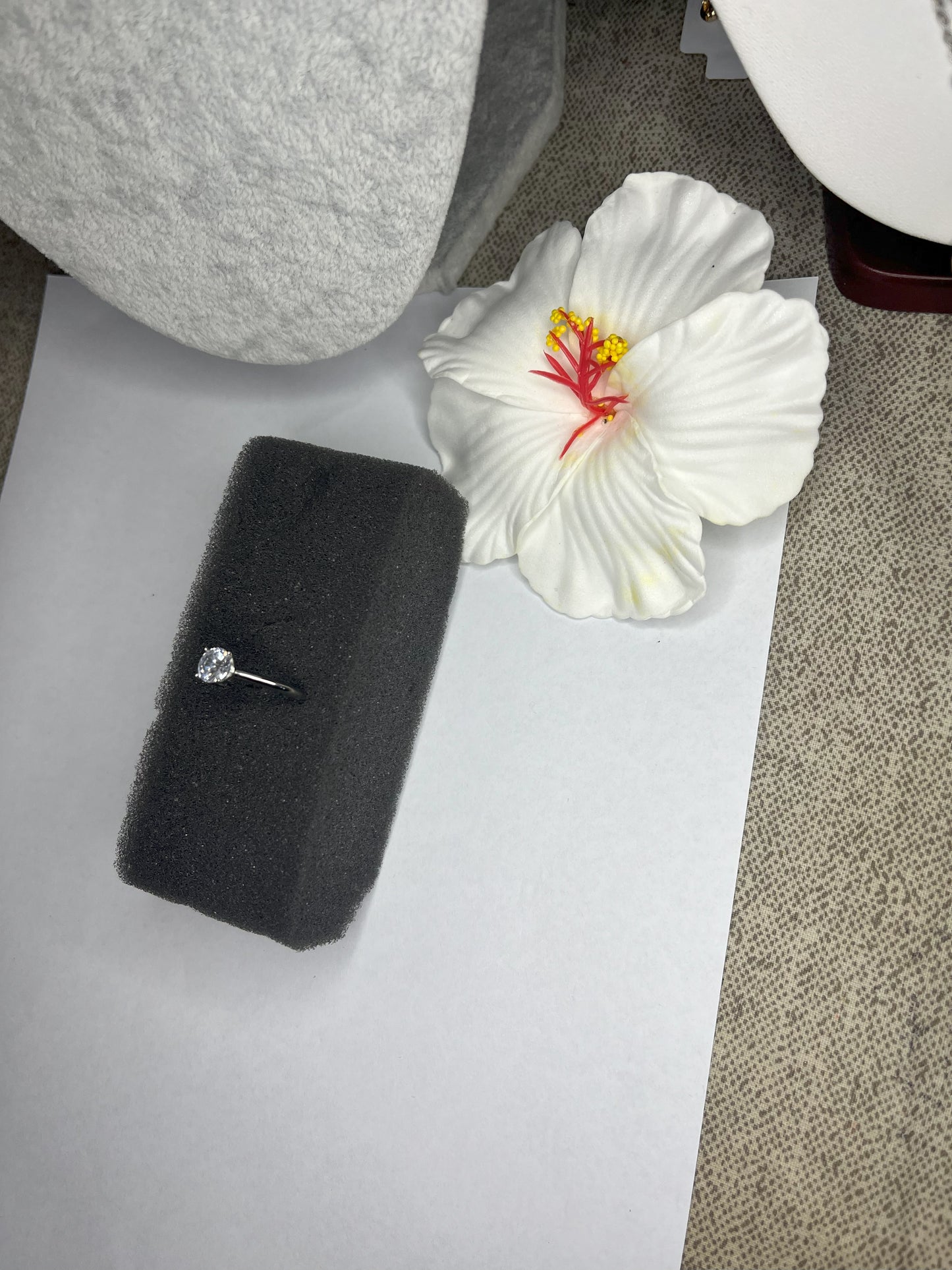 Anello Solitario Elegante - Acciaio Placcato Argento - Pietra Piccola e Grande