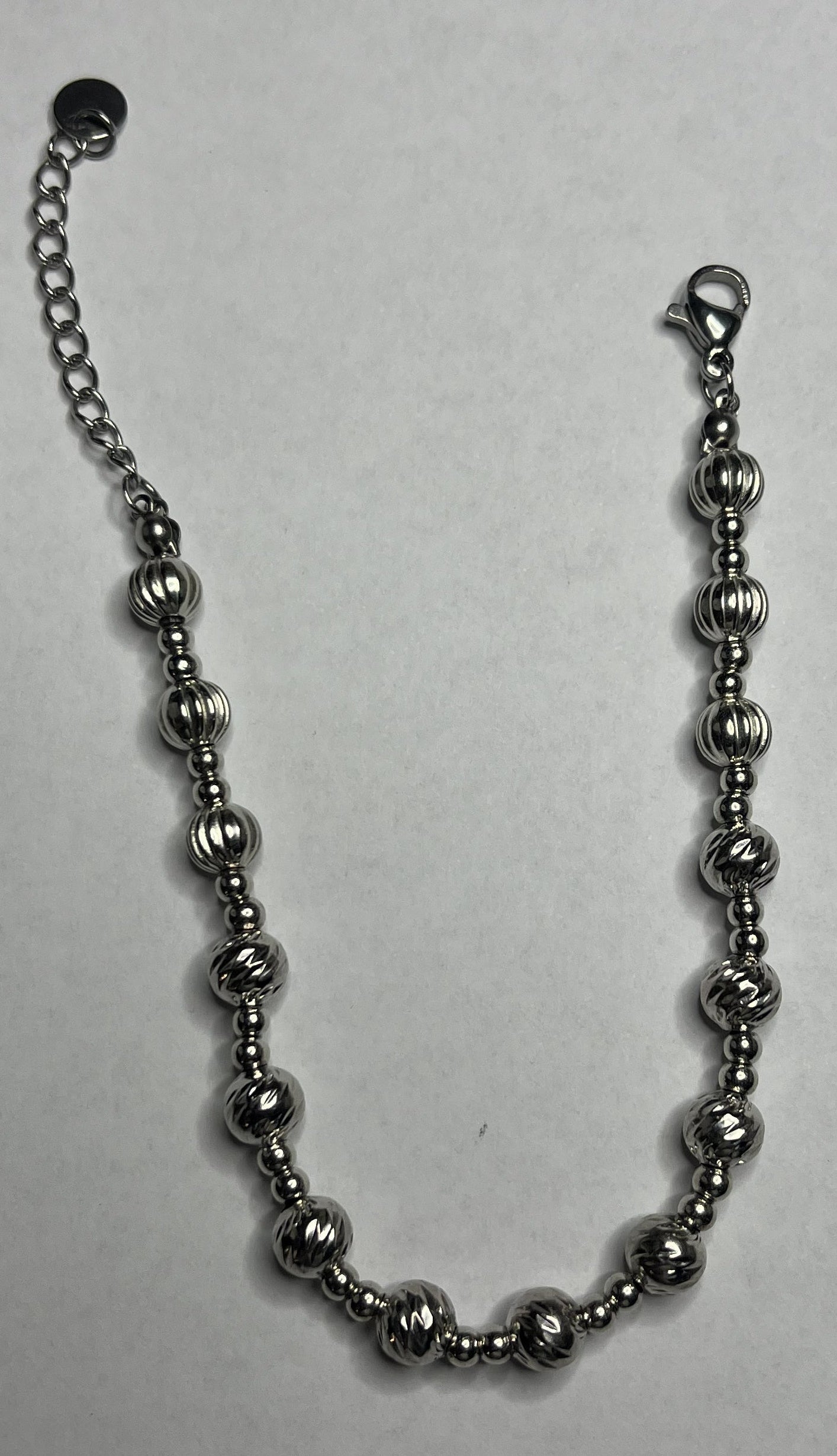 Bracciale Sfere Lucenti in Acciaio Inox Placcato Argento