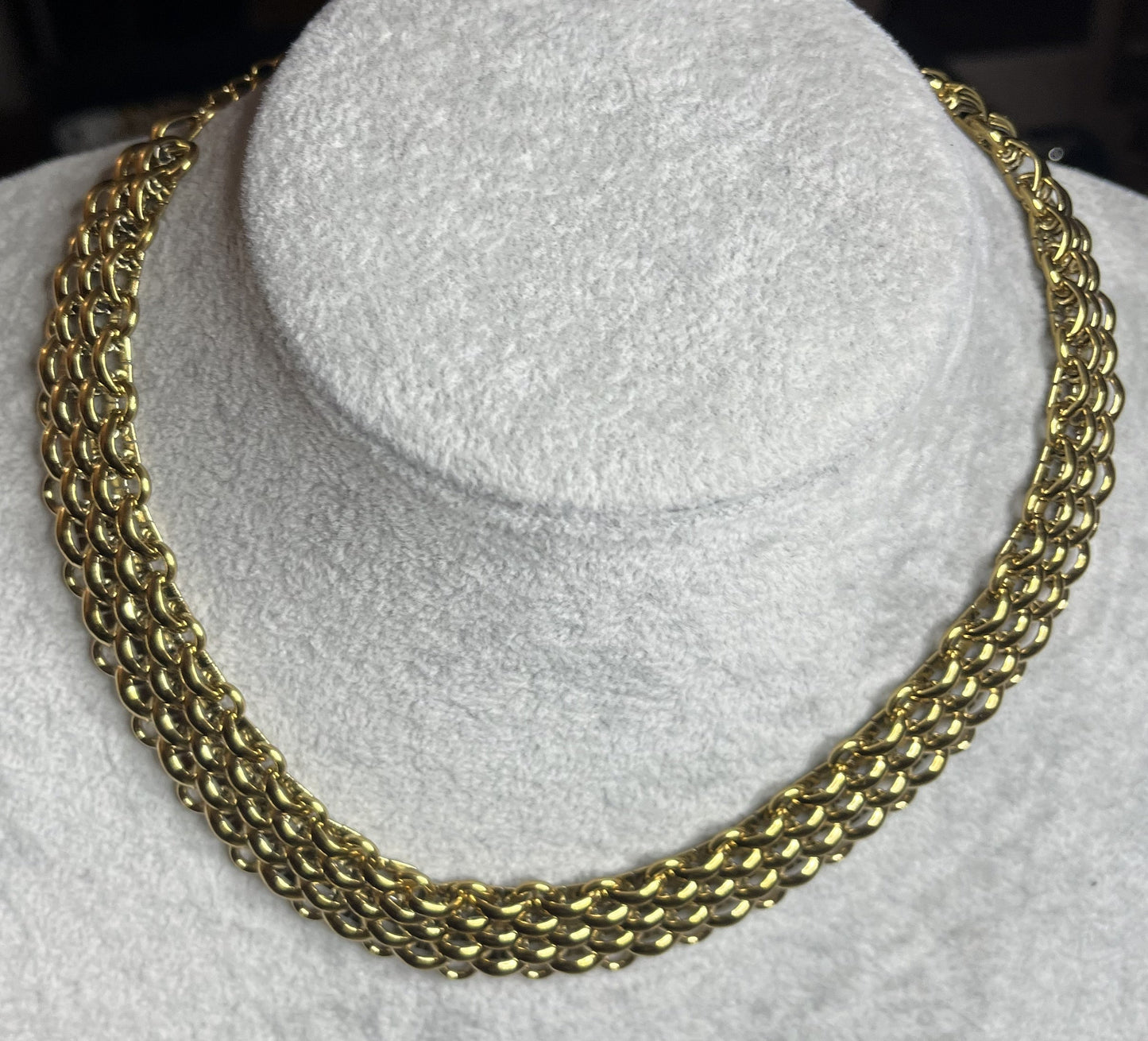 Collana girocollo donna in acciaio inossidabile con tripla catena intrecciata texture metallica placcato oro