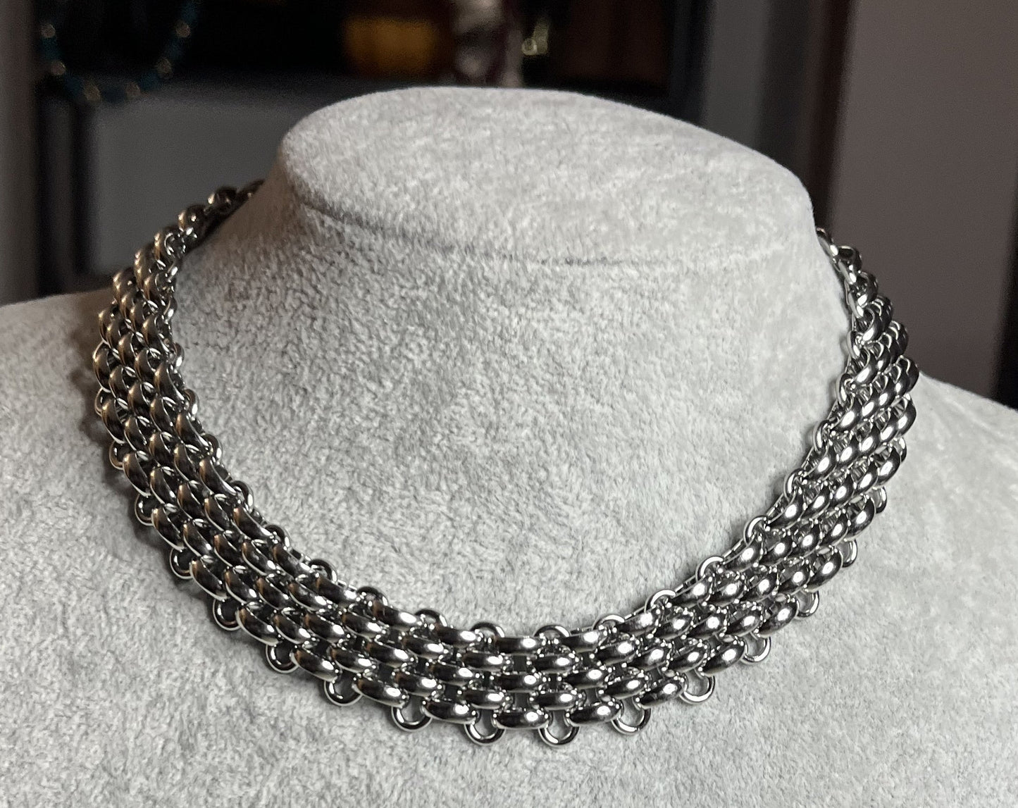 Collana girocollo donna in acciaio inossidabile con tripla catena intrecciata texture metallica placcato argento