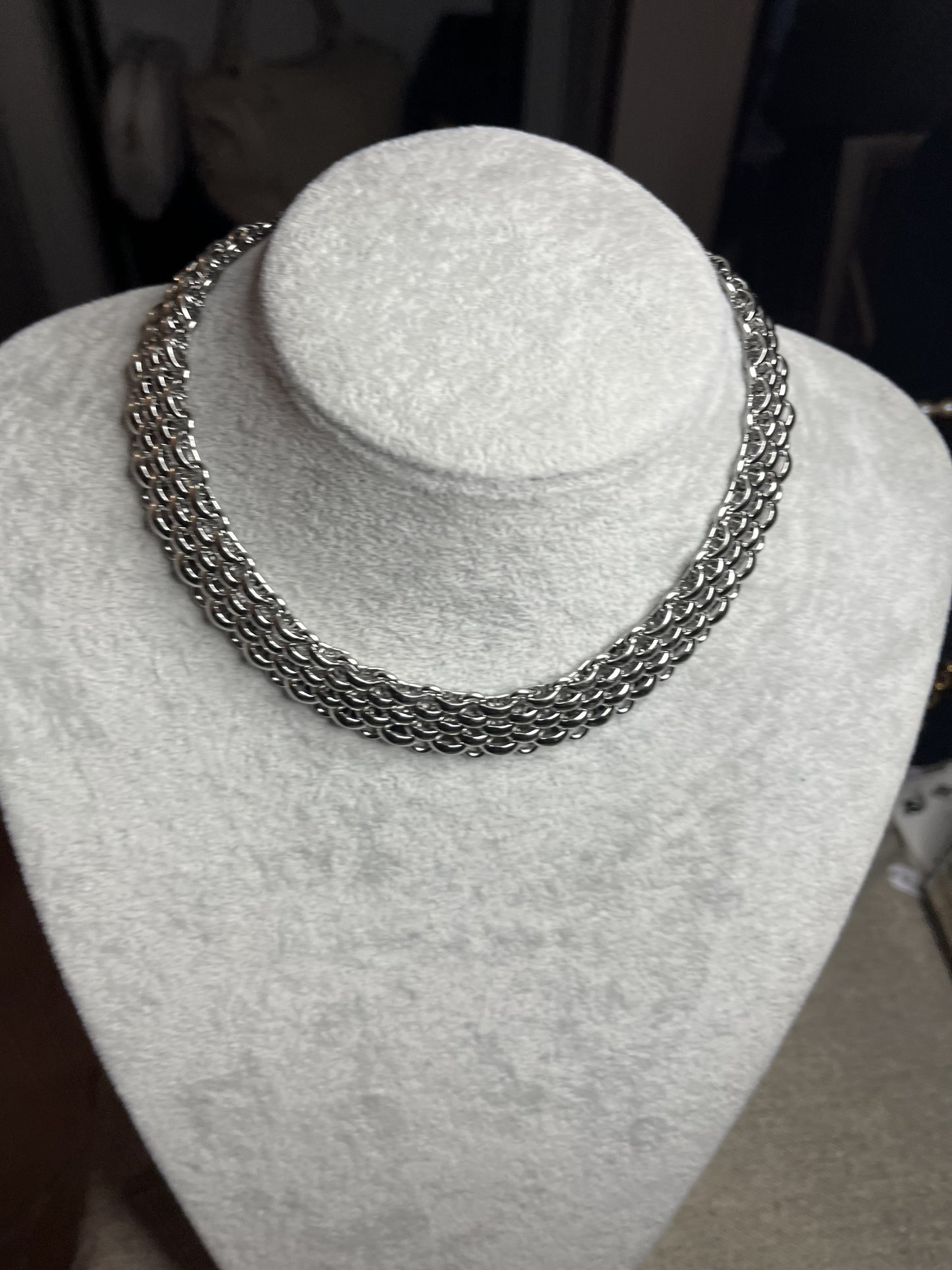 Collana girocollo donna in acciaio inossidabile con tripla catena intrecciata texture metallica placcato argento