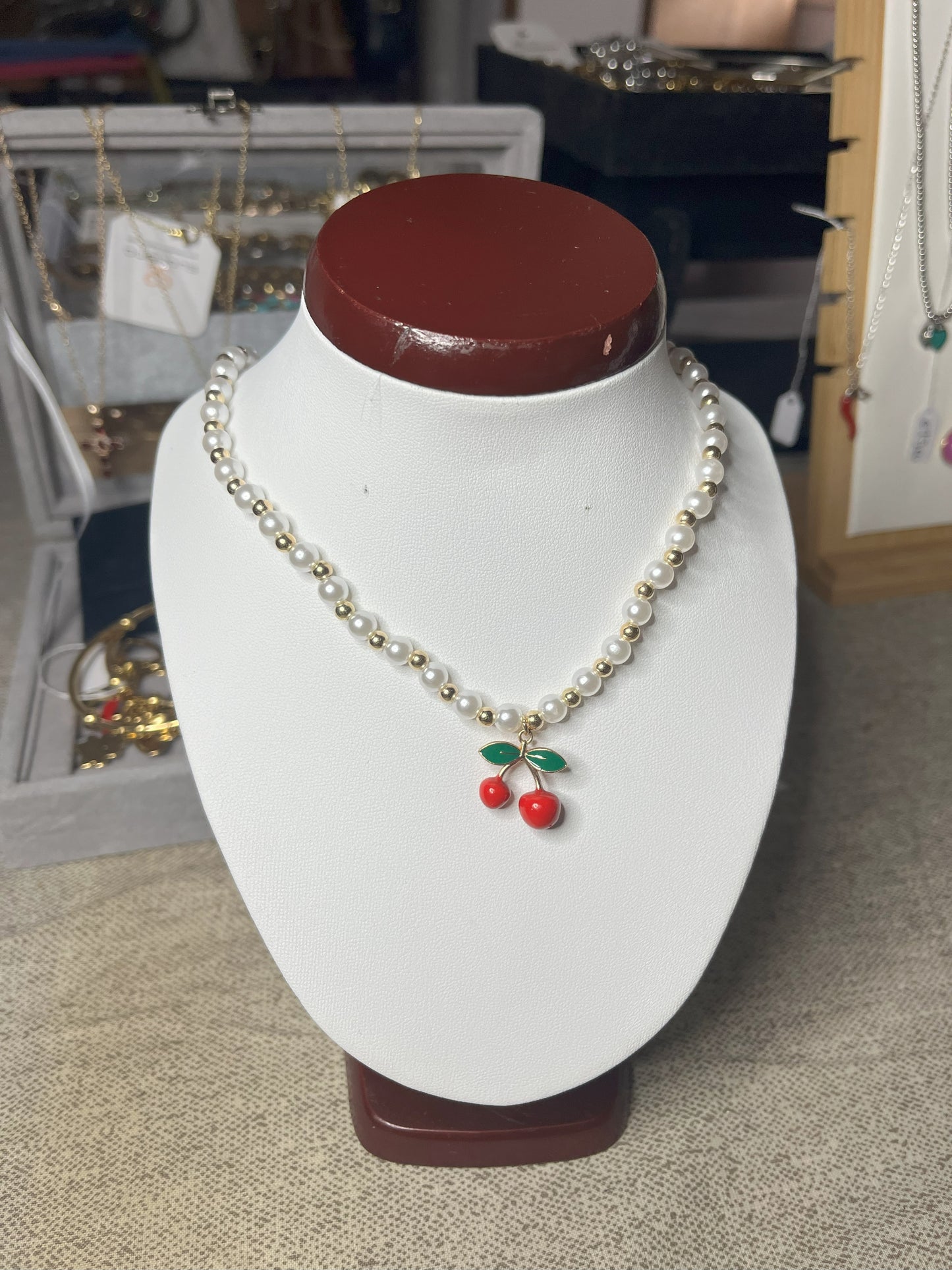 Collana perle e ciliegie
