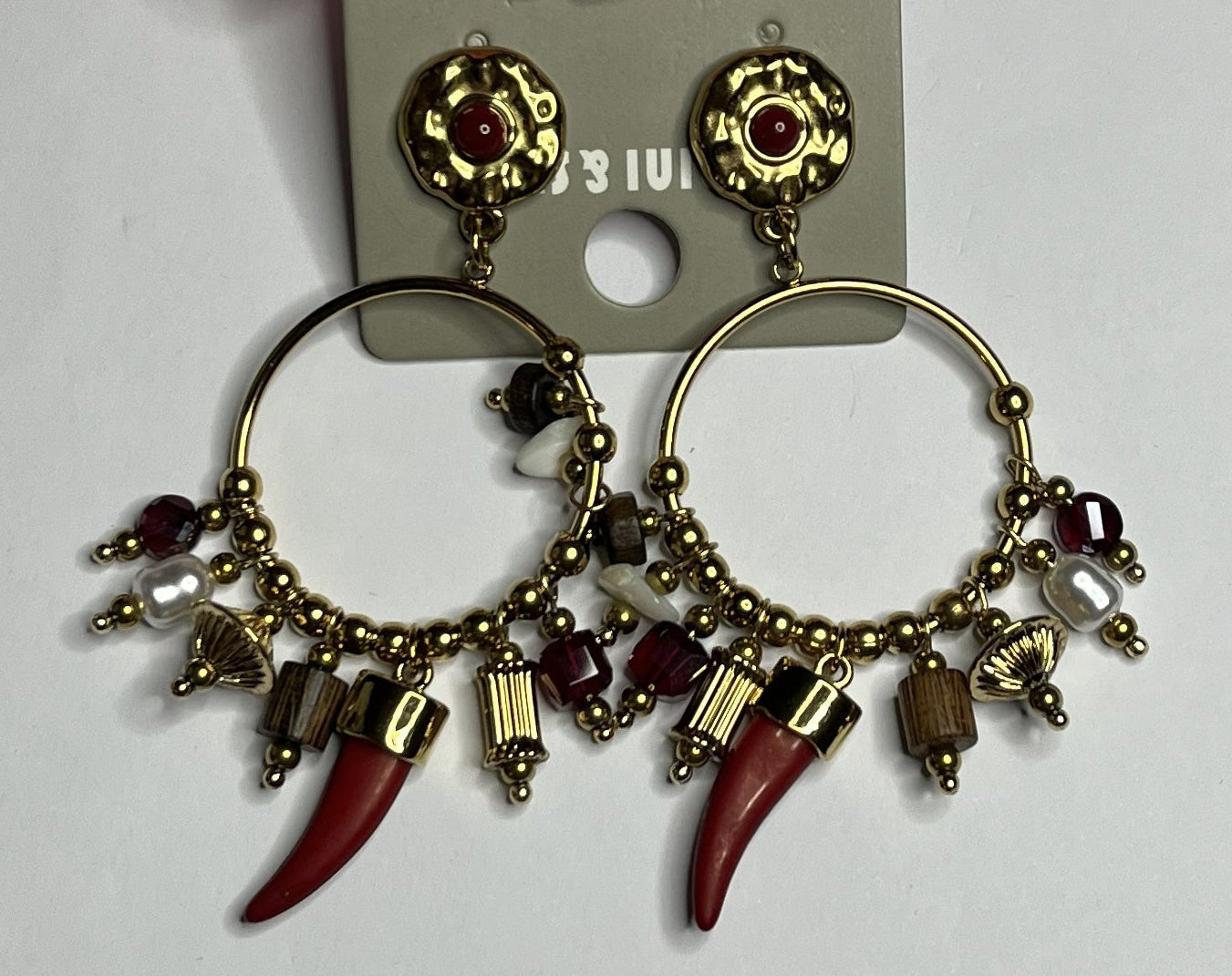 Orecchini cerchio placcato oro con cornetto rosso portafortuna