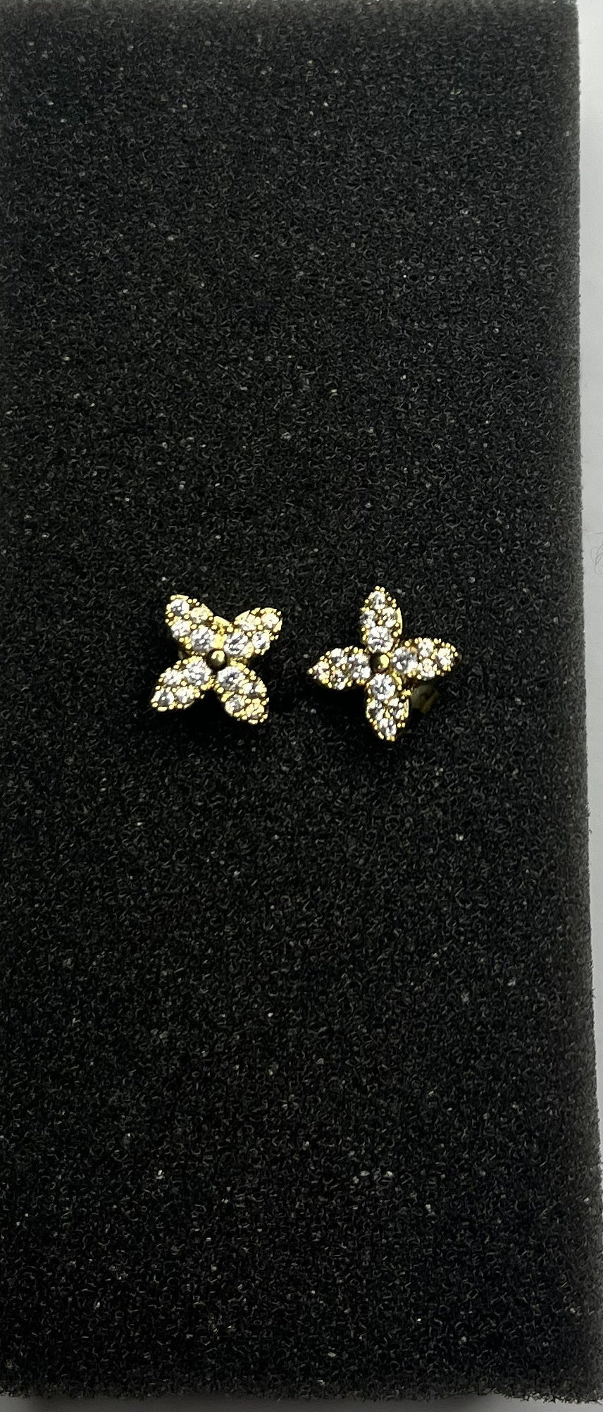 Orecchini a Lobo Croce con Cristalli Scintillanti in Acciaio Inossidabile placcato oro