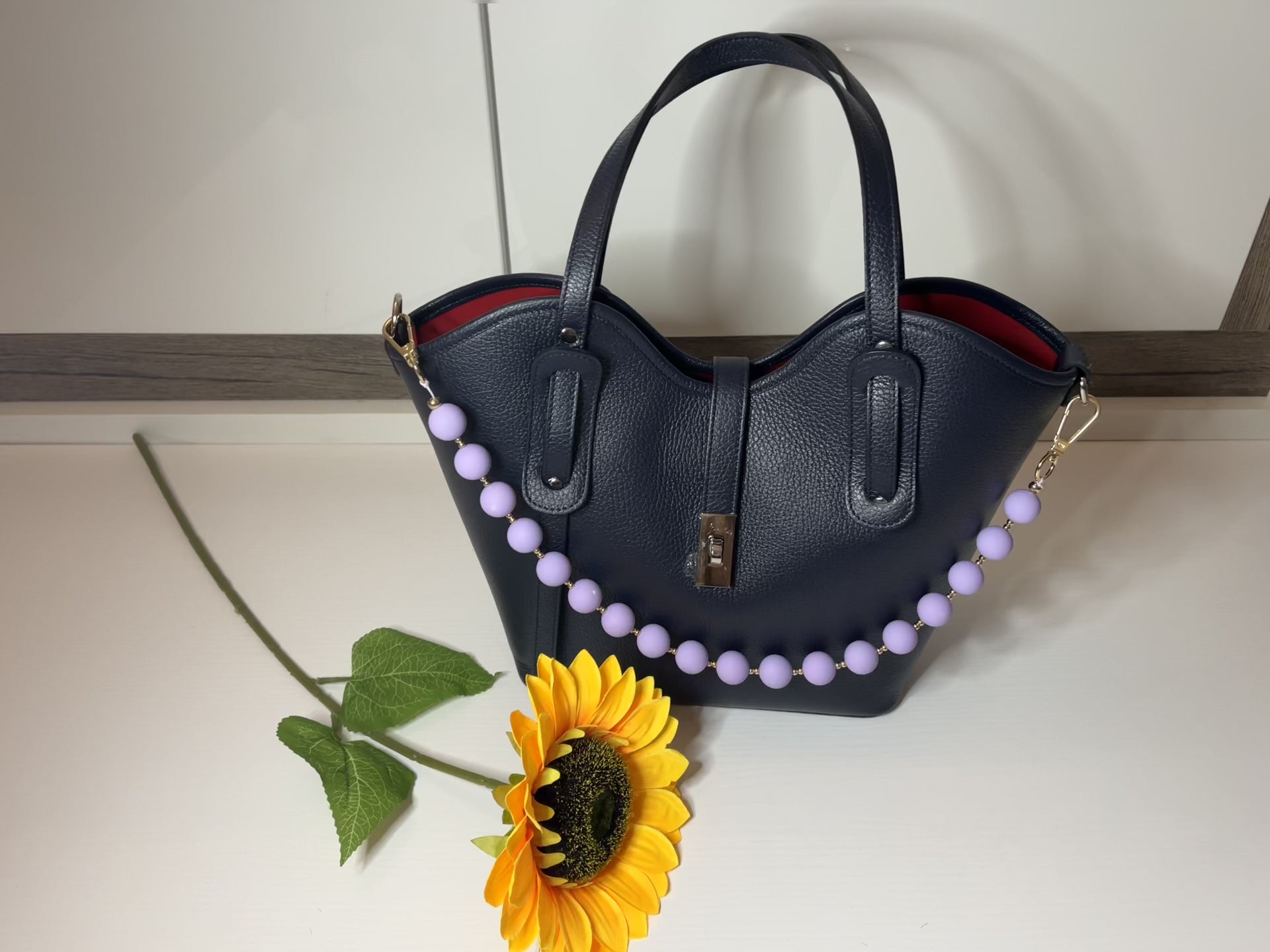 Borsa La Parisienne elegante con design raffinato e materiali di qualità